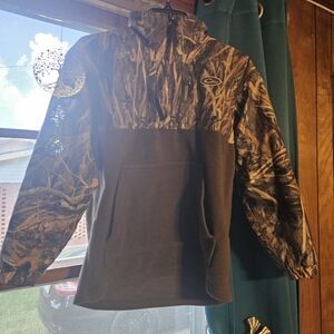 Drake camo pullover size 14 in boys